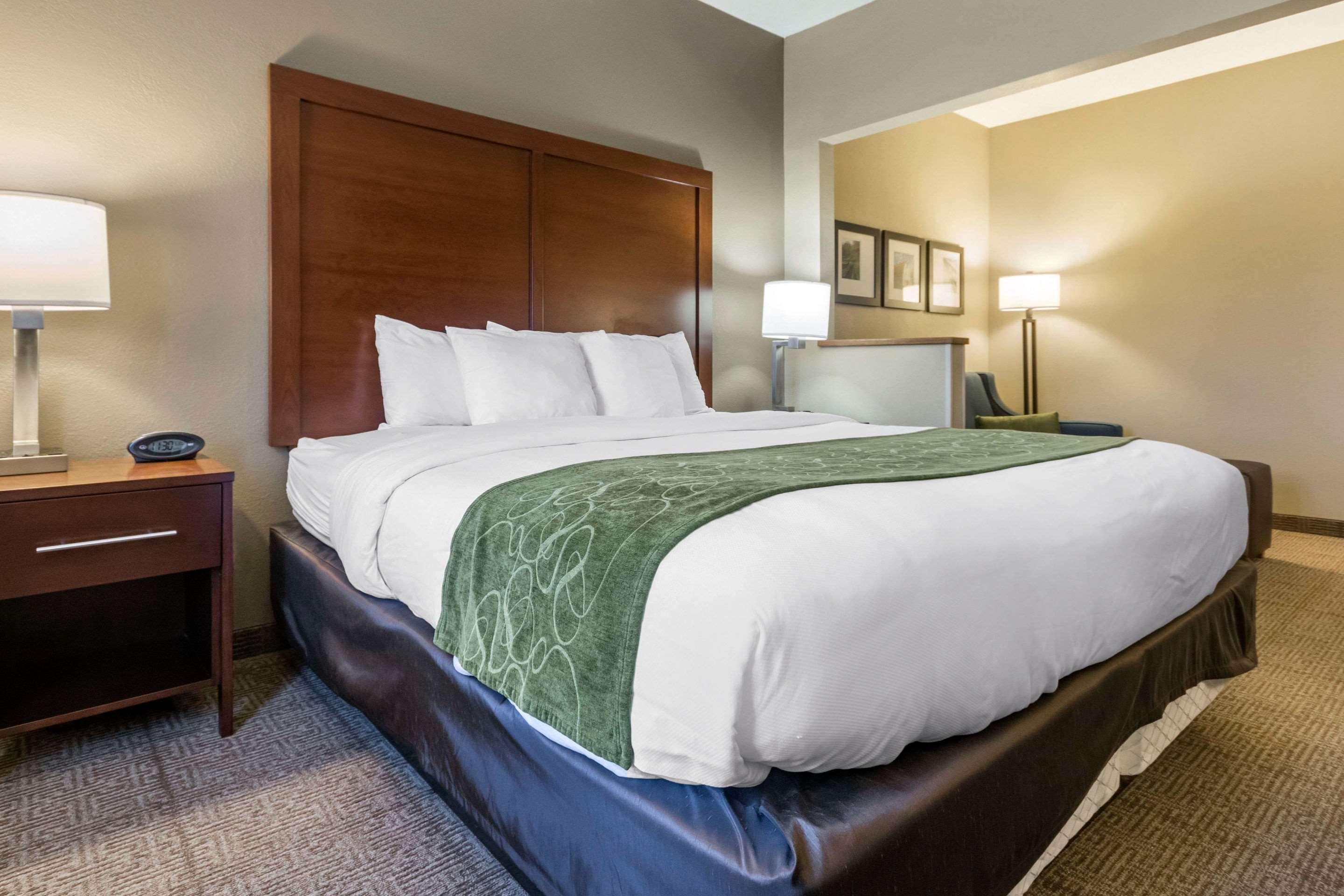 Comfort Suites Keeneland Lexington Exterior foto