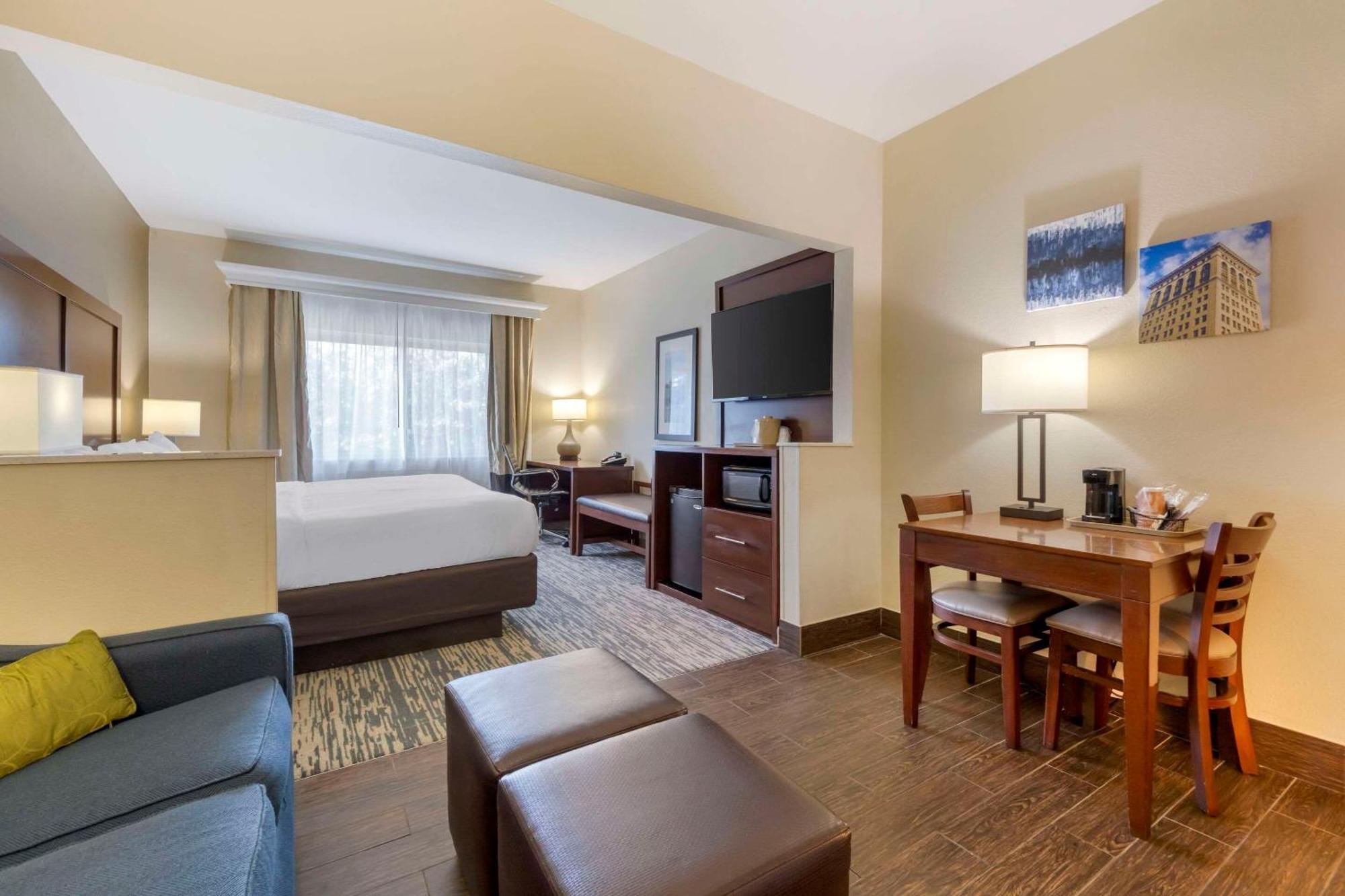 Comfort Suites Keeneland Lexington Exterior foto